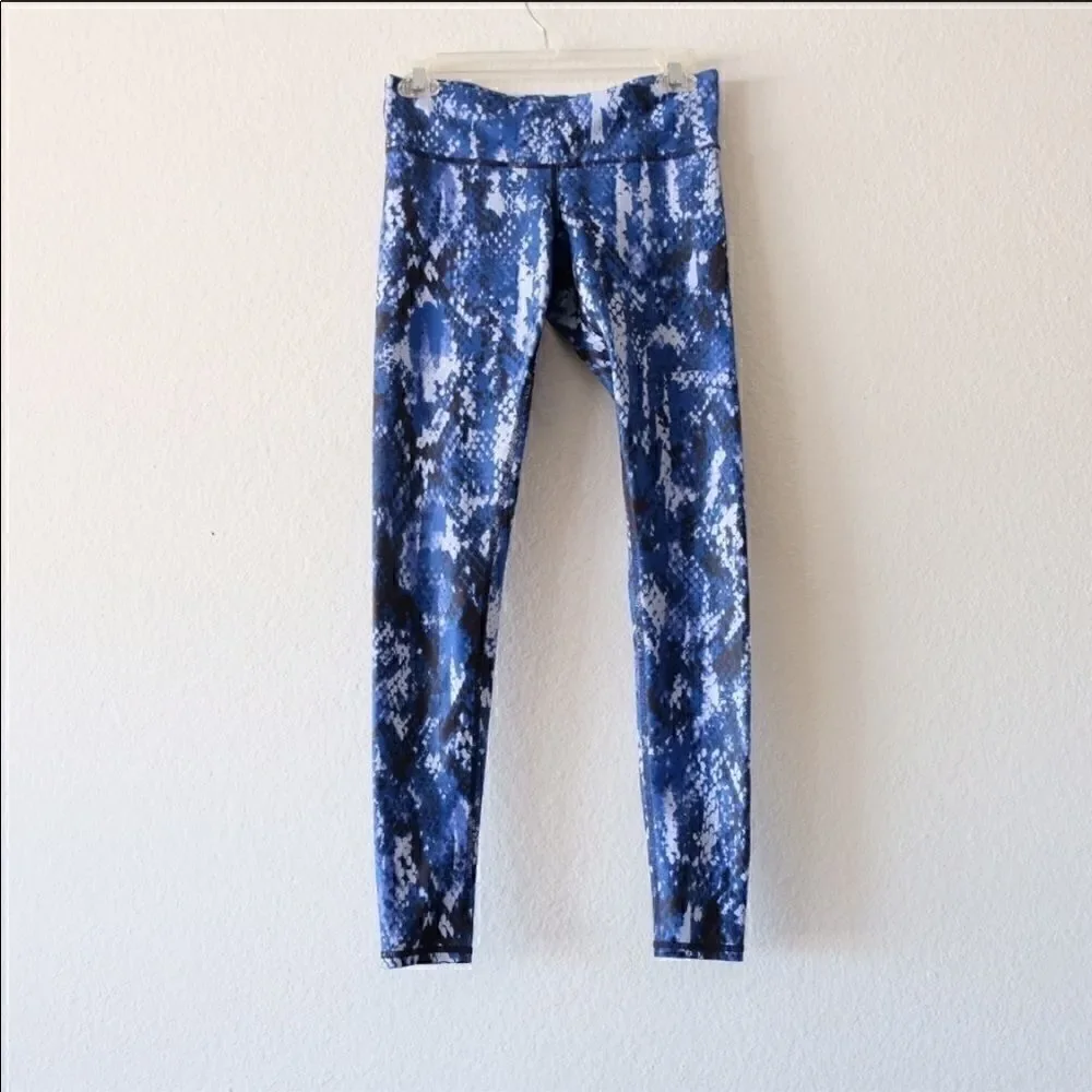 𝅺euc Alo Yoga airbrush python print leggings sz xs